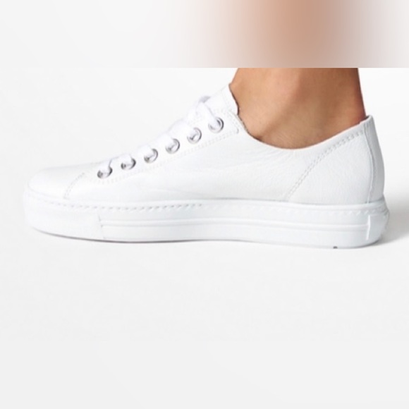 Sneakers. Leather Sneaker - Picture 2 of 12